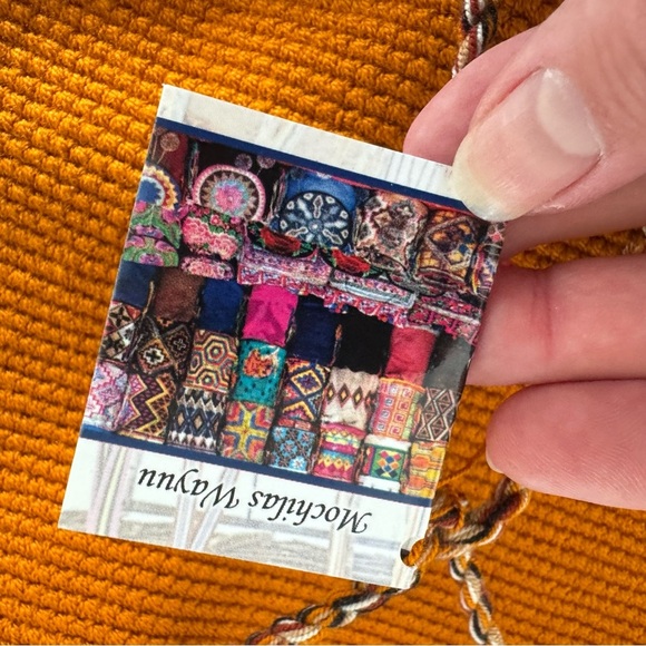 NWT! Colombian Mochila Wayuu Unicolor Rusty Yellow Woven Bucket Shoulder Bag - Picture 7 of 9